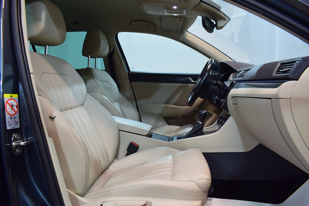 Skoda Superb 2021 - miniatyr 10