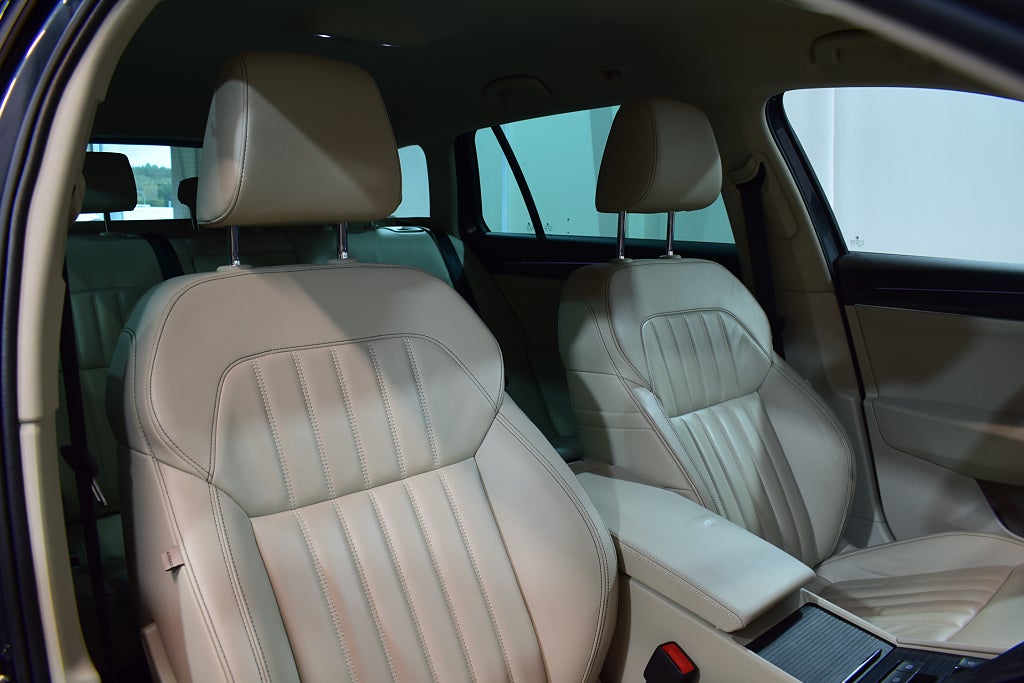 Skoda Superb 2021 - miniatyr 11