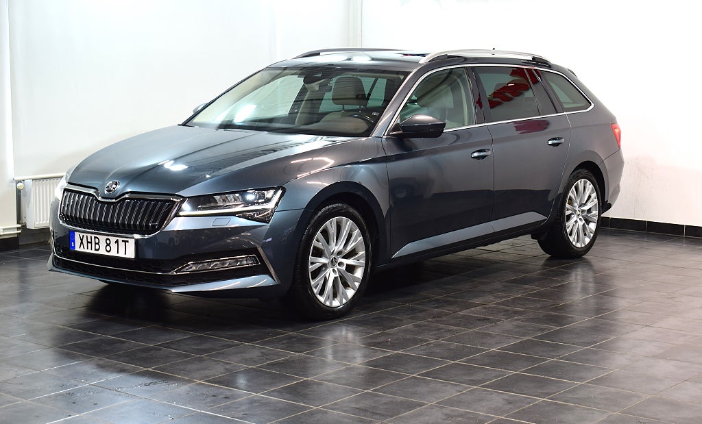 Skoda Superb 2021 - miniatyr 3