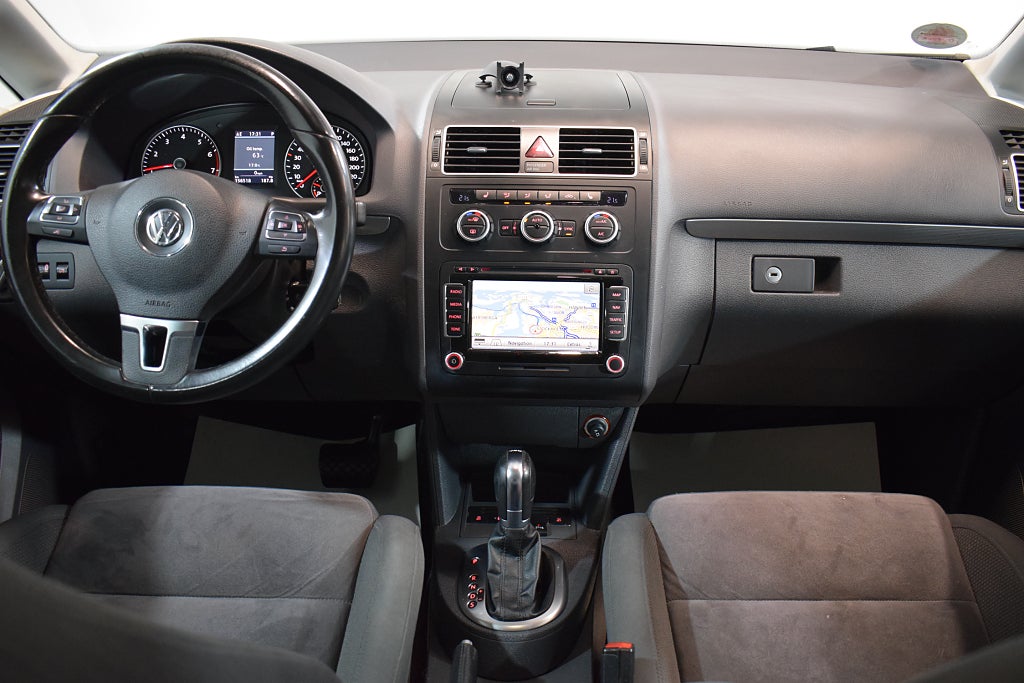 Volkswagen Touran 2013 - miniatyr 12