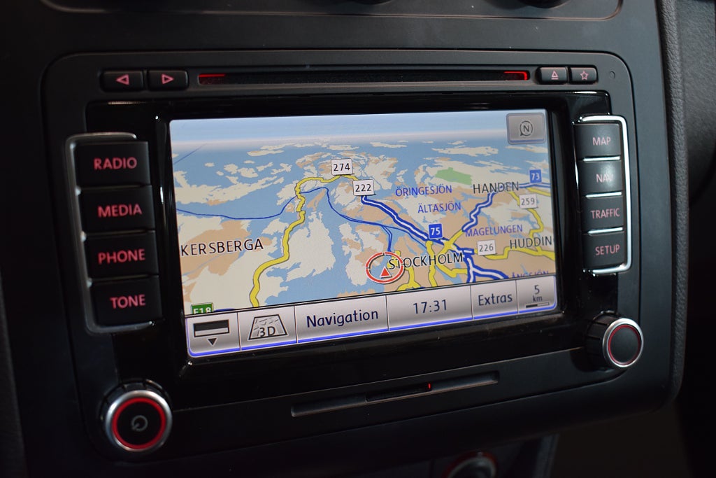 Volkswagen Touran 2013 - miniatyr 15