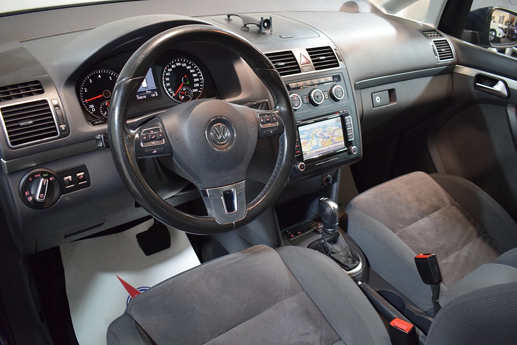 Volkswagen Touran 2013 - miniatyr 6