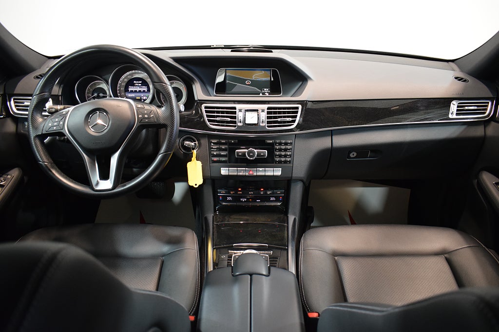 Mercedes-Benz E220 2014 - miniatyr 15