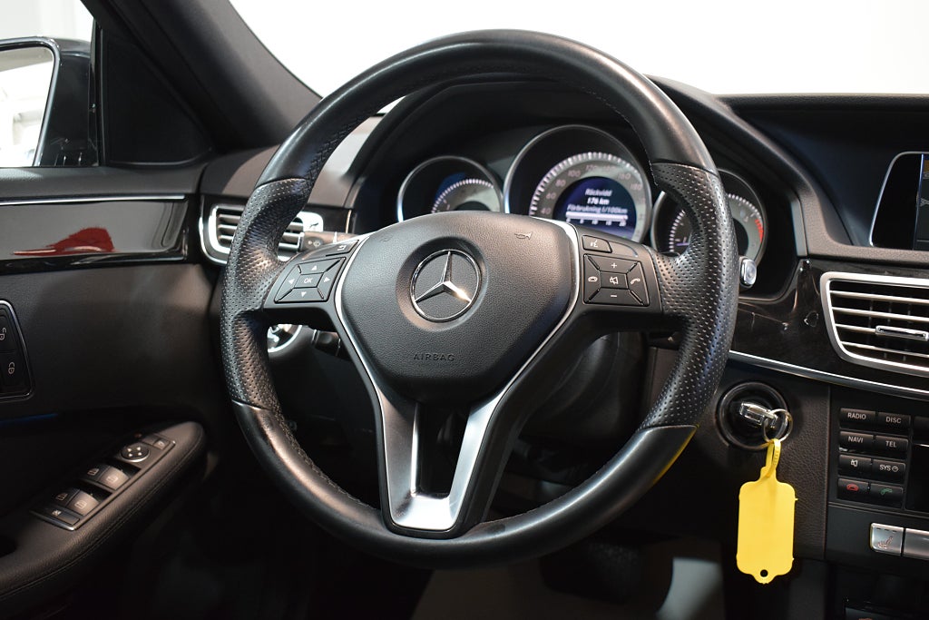 Mercedes-Benz E220 2014 - miniatyr 16
