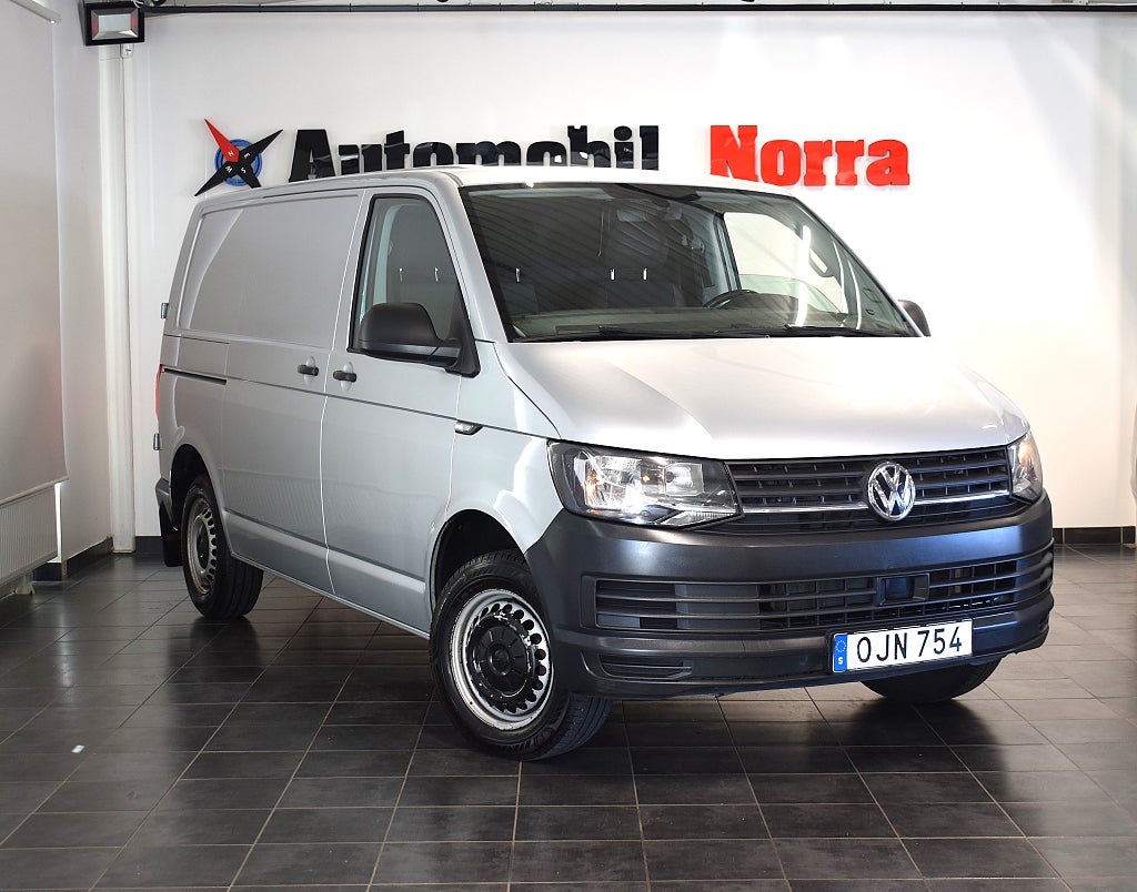 Volkswagen Transporter T30 2.0 TDI BMT Euro 6 PDC/Drag/3-sits/Adaptiv/Webasto