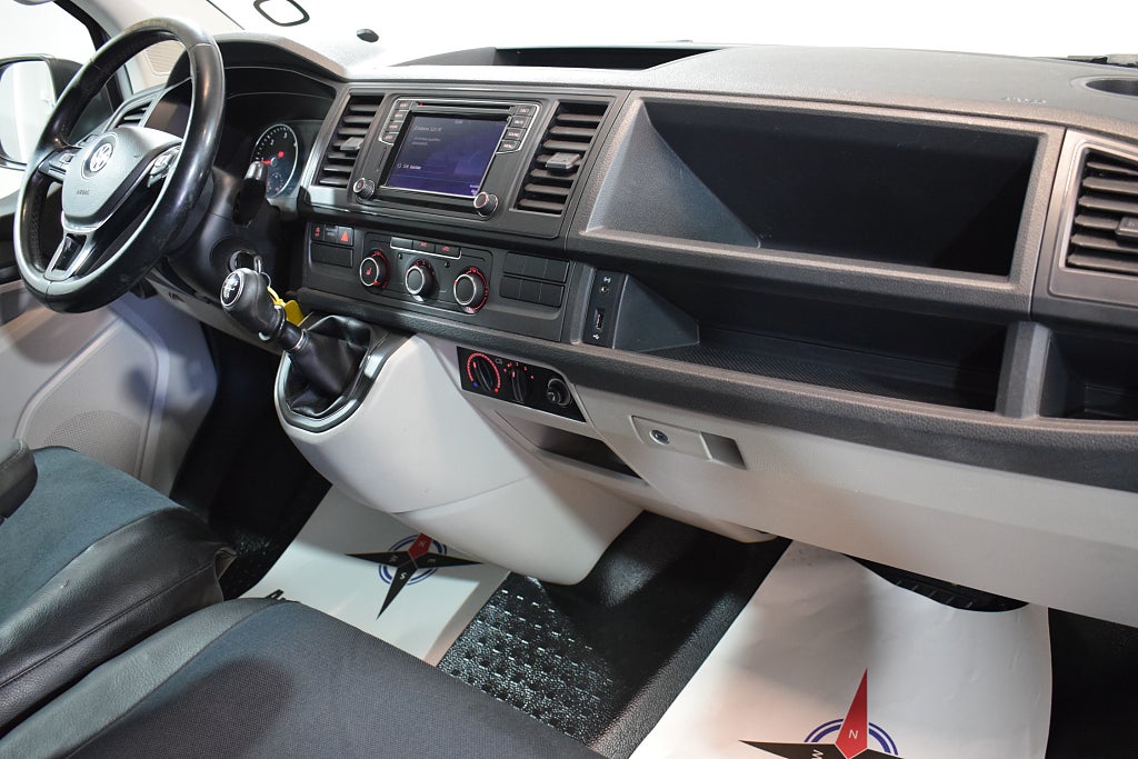 Volkswagen Transporter 2017 - miniatyr 10