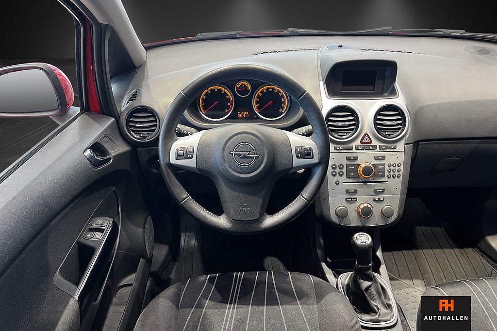 Opel Corsa 2011 - miniatyr 15