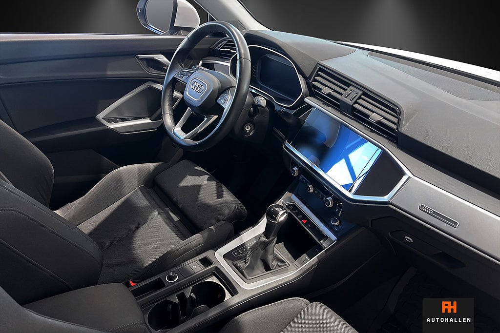 Audi Q3 2021 - miniatyr 23