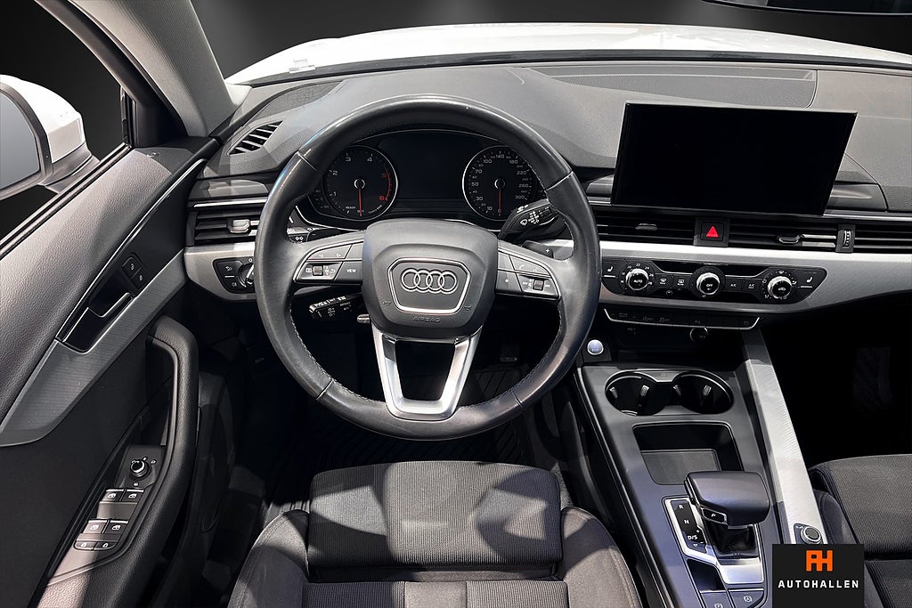 Audi A4 2022 - miniatyr 15