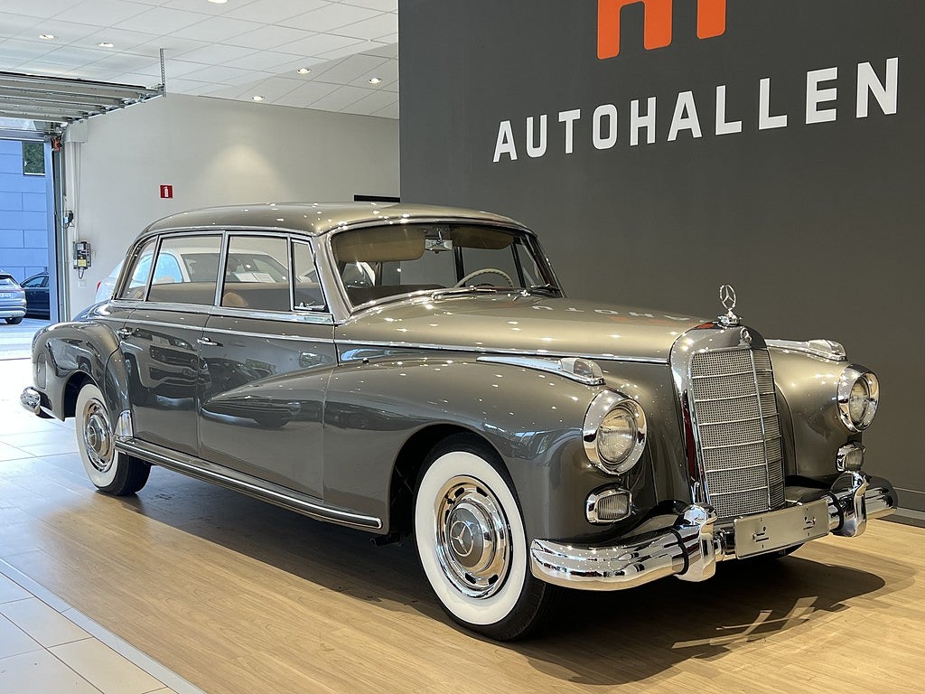 Mercedes-Benz 300 1959 - miniatyr 3