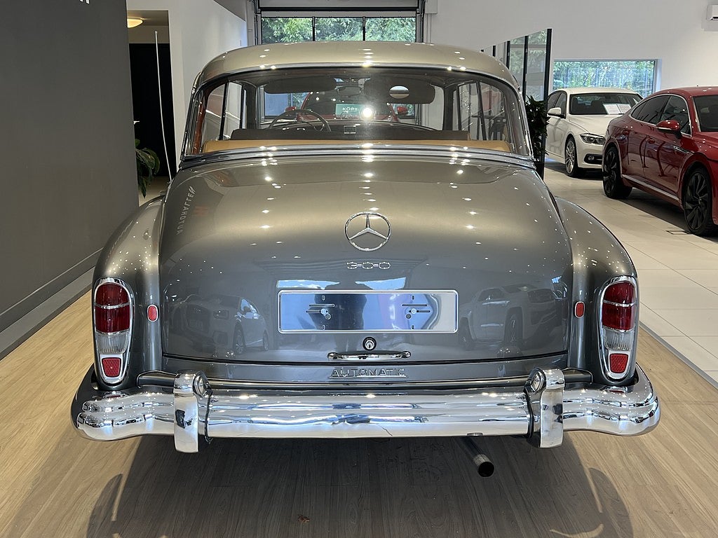 Mercedes-Benz 300 1959 - miniatyr 7
