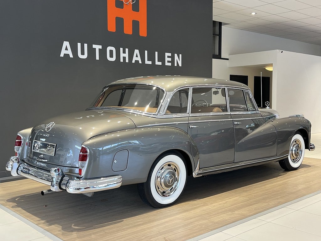 Mercedes-Benz 300 1959 - miniatyr 8
