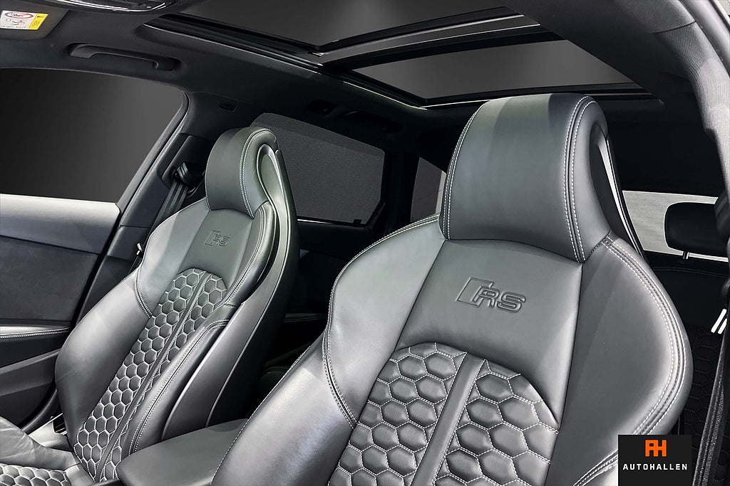 Audi RS4 2023 - miniatyr 18
