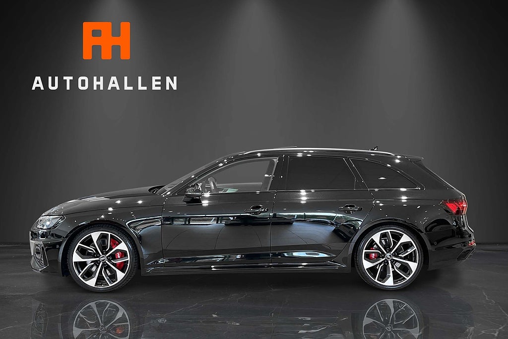 Audi RS4 2023 - miniatyr 4