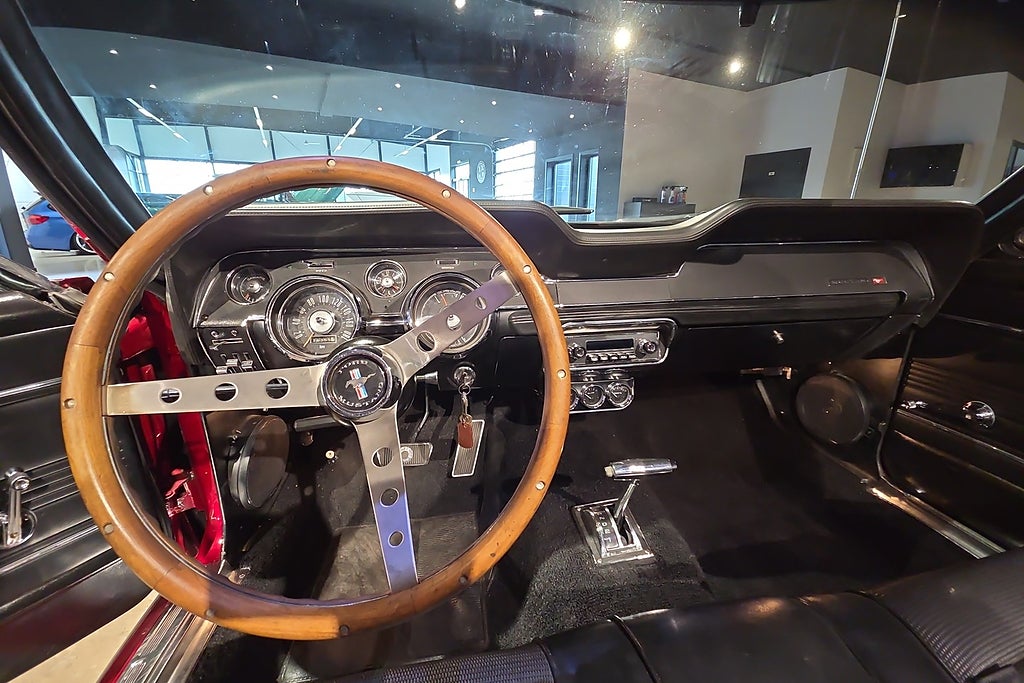 Ford Mustang 1967 - miniatyr 14