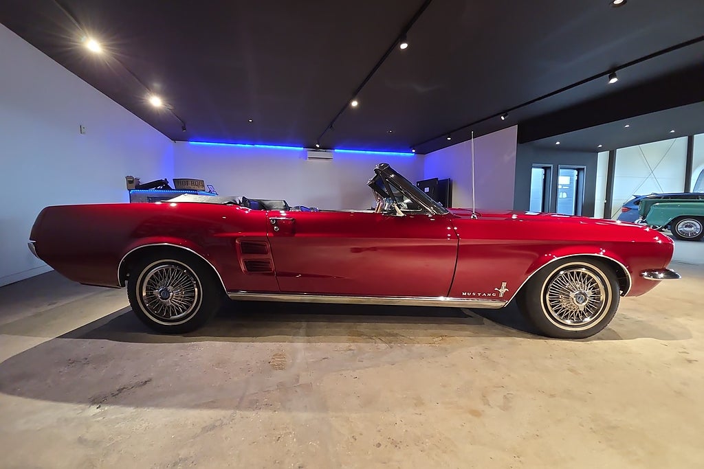 Ford Mustang 1967 - miniatyr 7