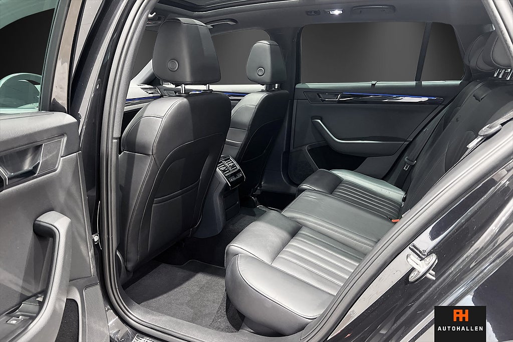 Skoda Superb 2019 - miniatyr 22