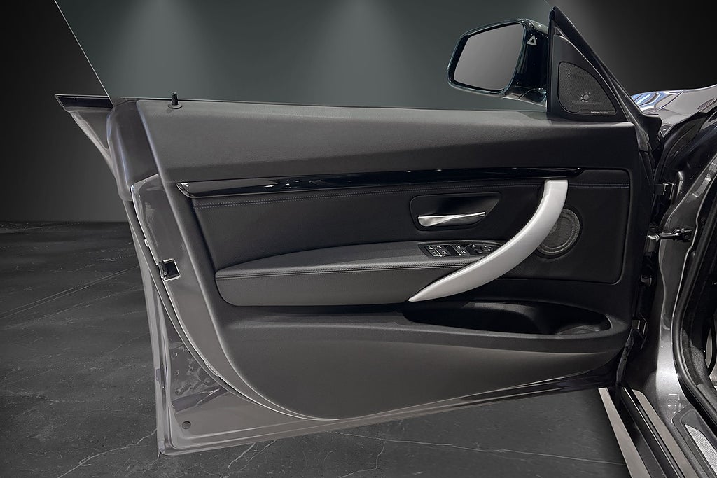 BMW 340I 2020 - miniatyr 10