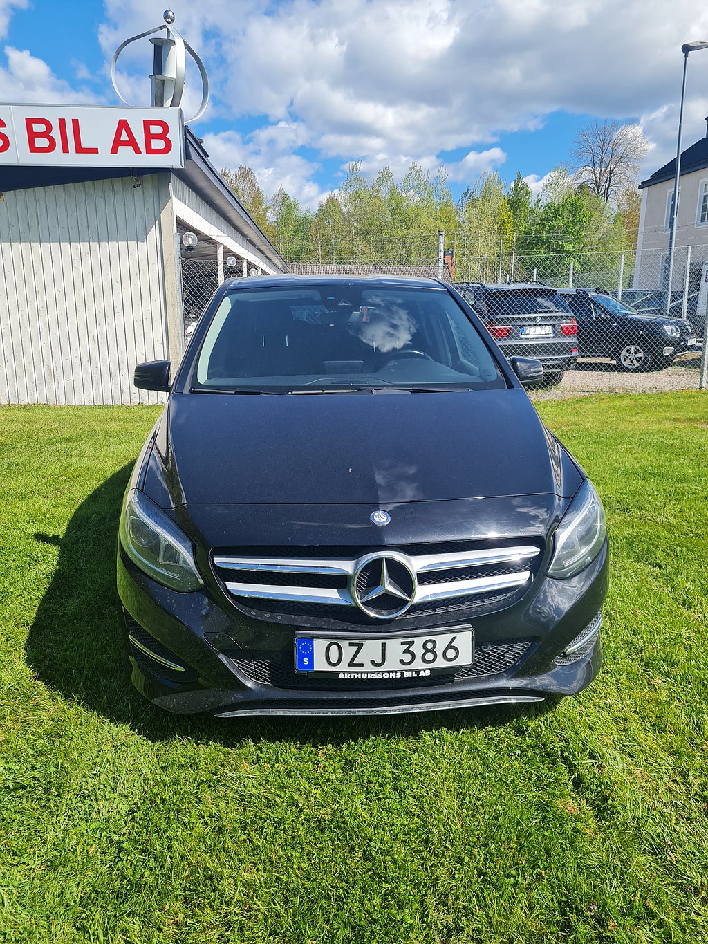 Mercedes-Benz B 2016 - miniatyr 2