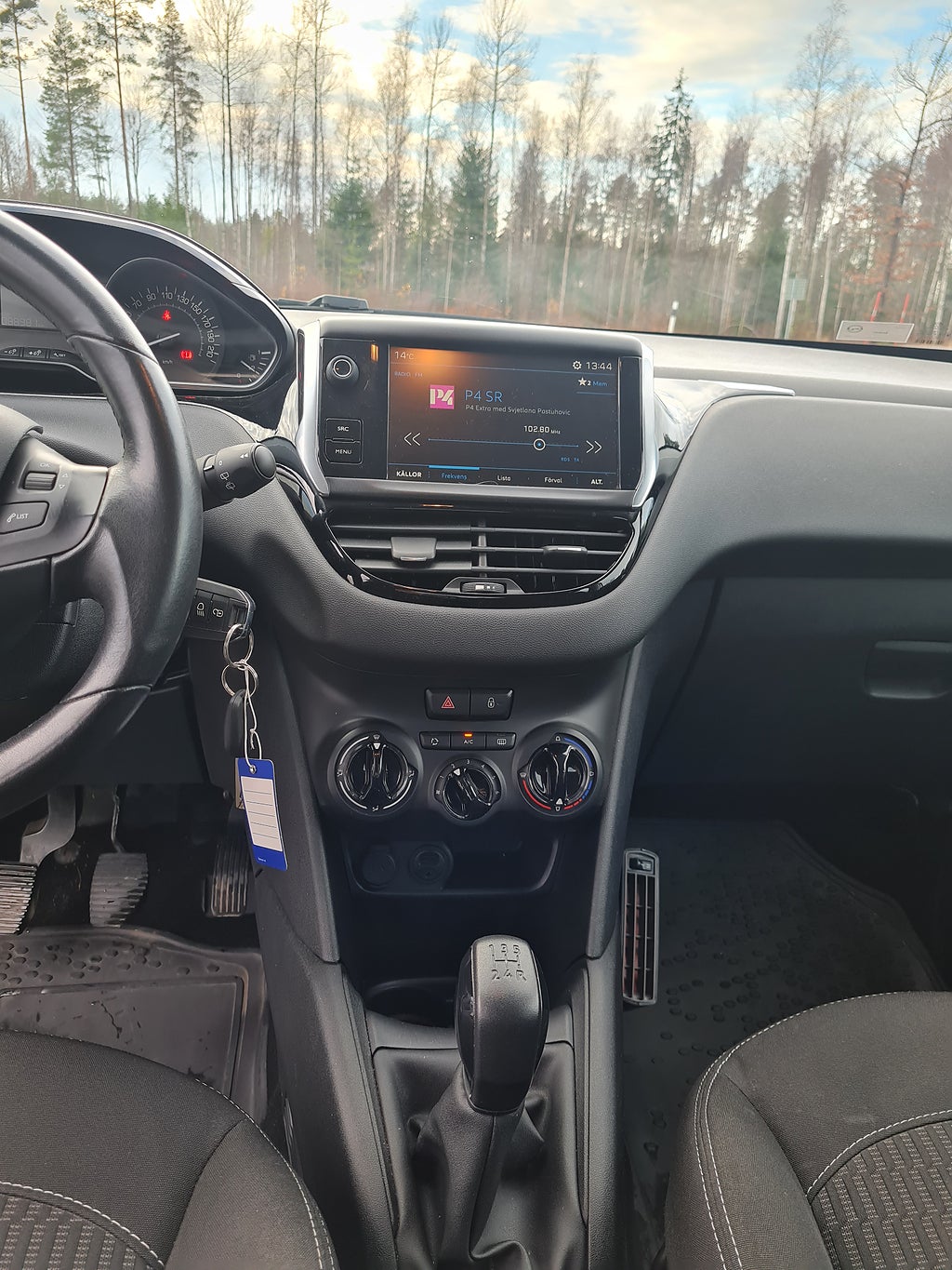 Peugeot 208 2017 - miniatyr 11