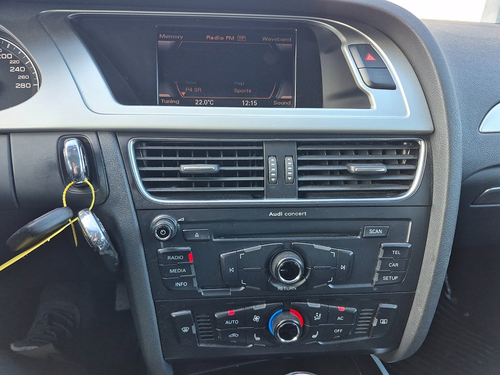 Audi A4 2010 - miniatyr 5
