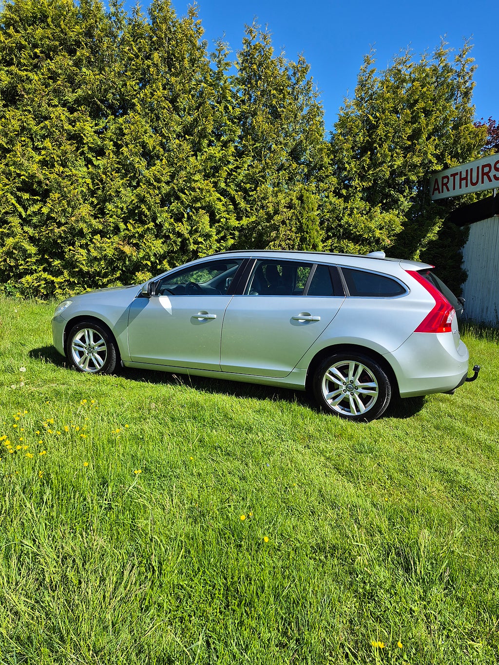 Volvo V60 2013 - miniatyr 2