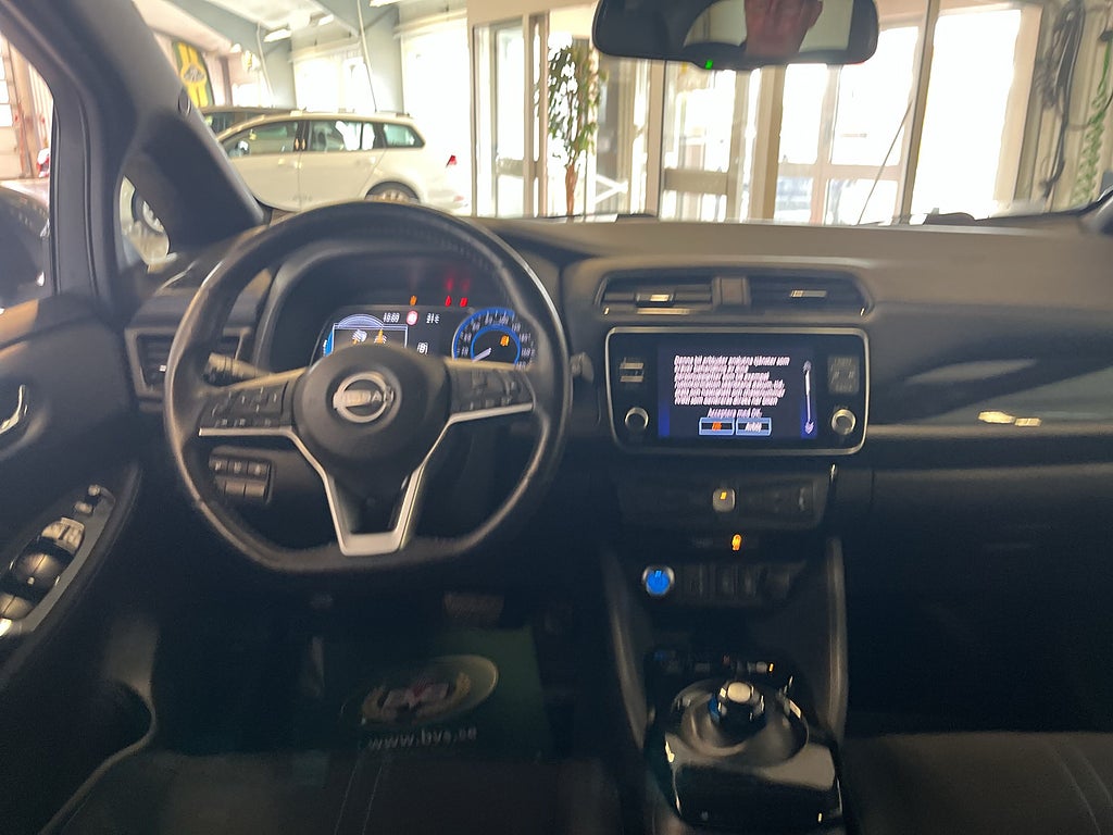 Nissan Leaf 2023 - miniatyr 8